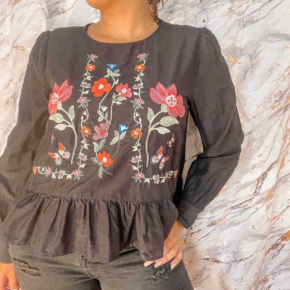 ZARA Black Floral Embroidered Babydoll Ruffle Top Medium